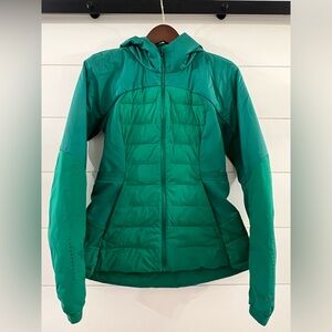 Lululemon Athletica Raceway Green Jacket - discontinued rare HTF color EUC sz 8